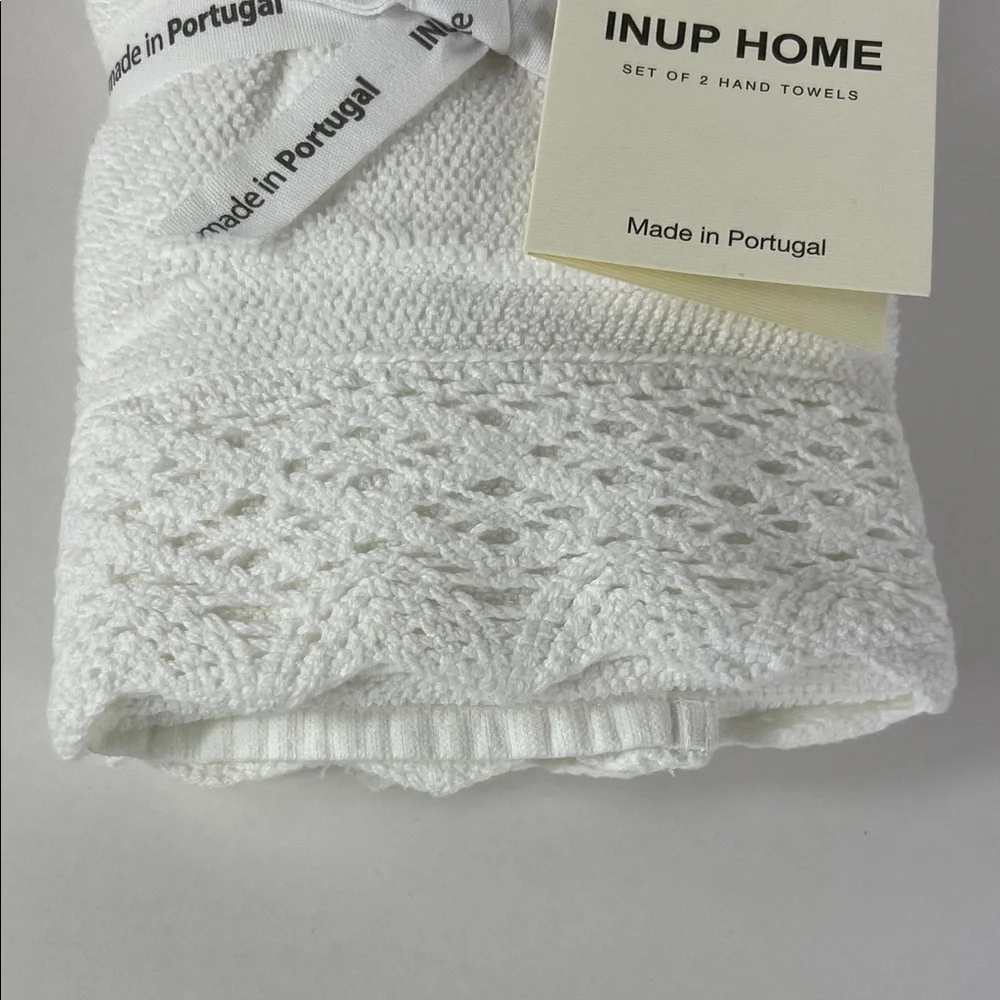 2pc INUP Bath Hand Towels Luxury White with Lace Edge 100% Cotton NEW